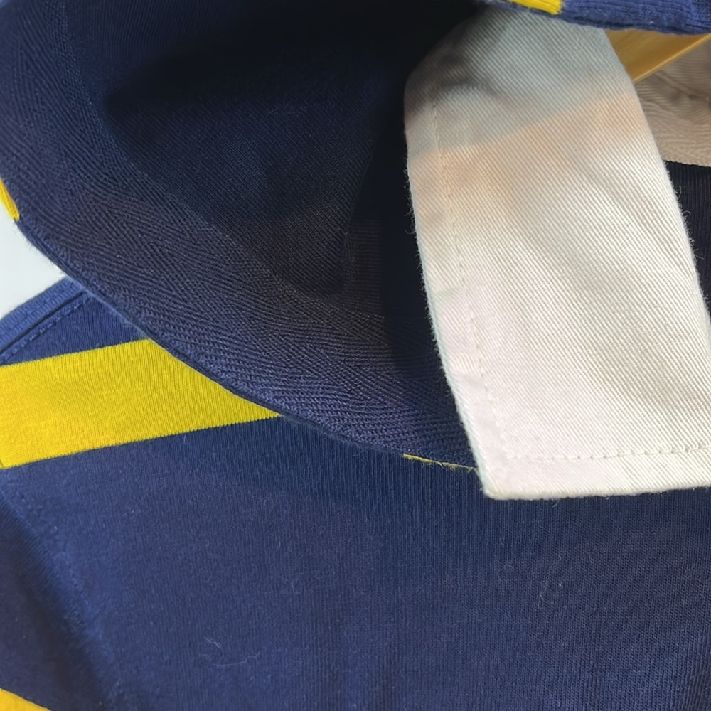 POLO Ralph Lauren Hooded Rugby Shirt; boys Med (10-12); 1/4 Button; White Collar - Picture 12 of 15